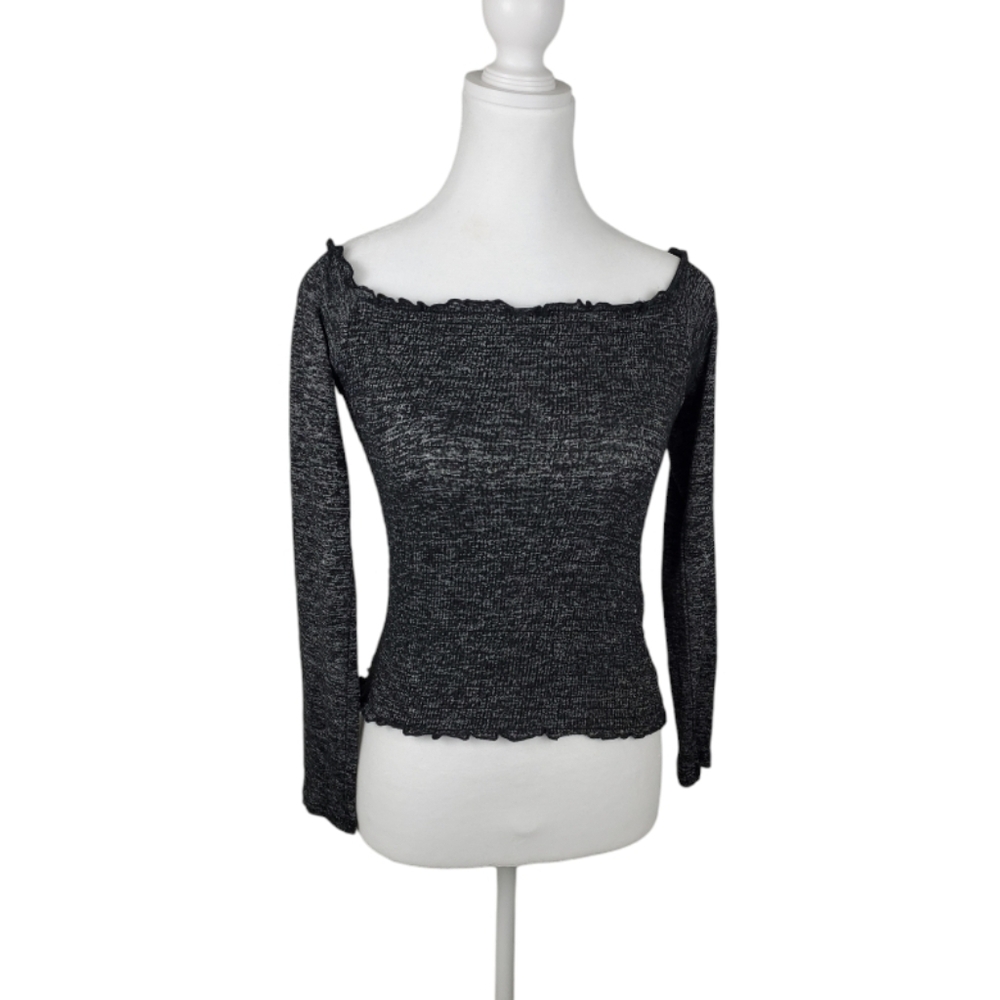 Hollister Womens Size Medium Top Off the Shoulder Long Sleeve Gray Smocked